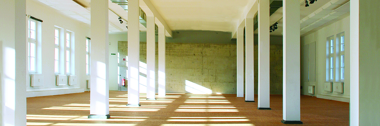 leerer Ausstellungsraum im Kulturbahnhof